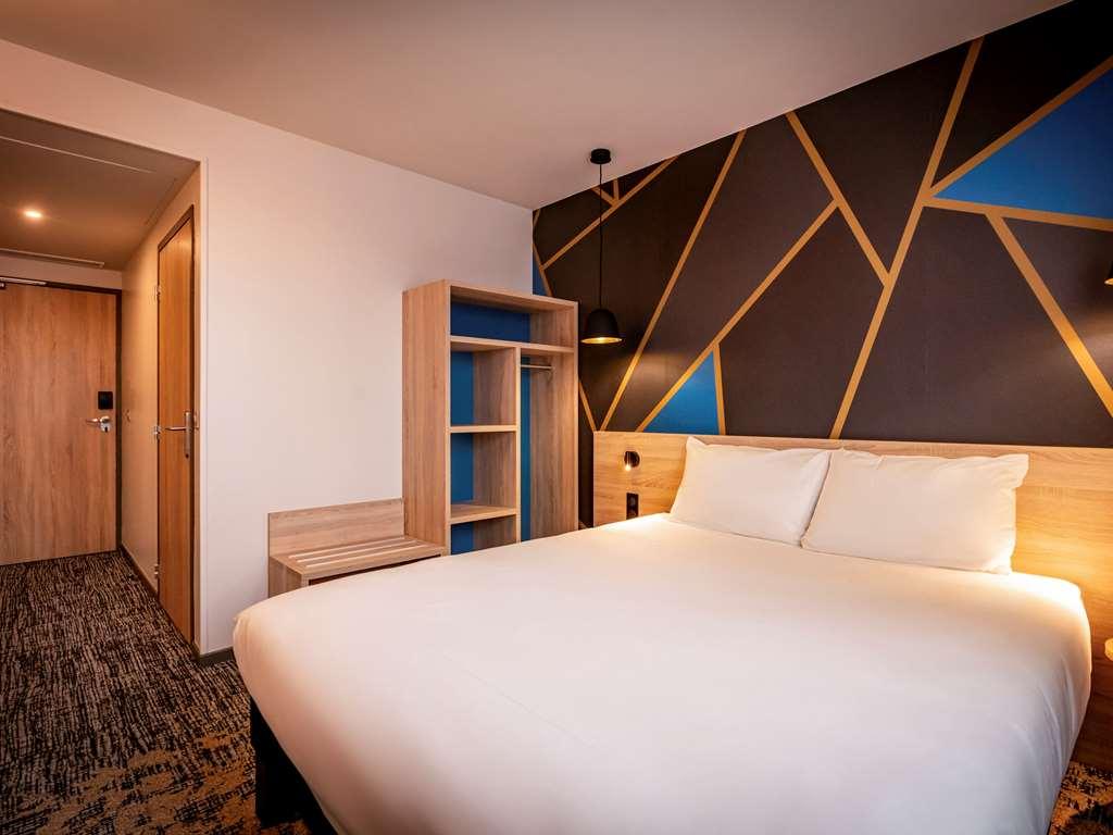 Ibis Styles Valenciennes Petite Foret Zimmer foto